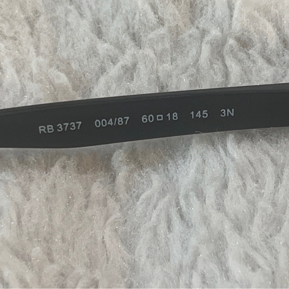 Ray-Ban RB 3737 gunmetal dark grey 004/87 Sunglasses - Picture 8 of 8